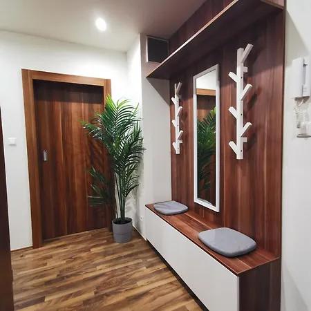 Romai 1 Apartment